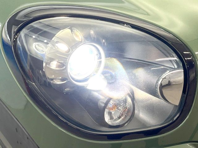 MINI Crossover 5