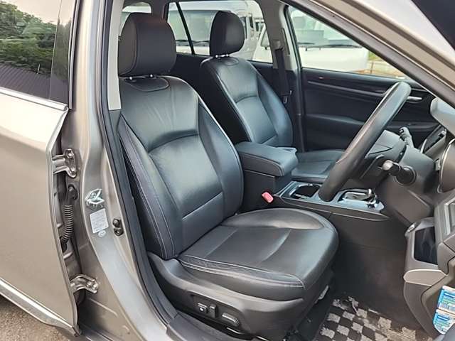 Subaru Legacy Outback 5