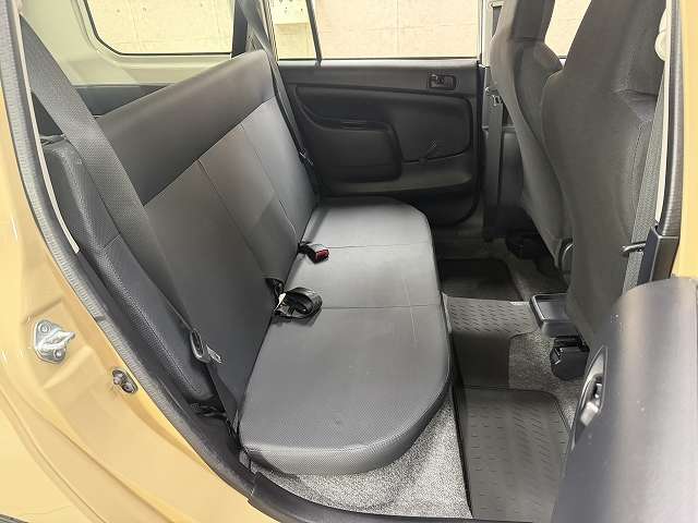 Toyota Probox Van 8