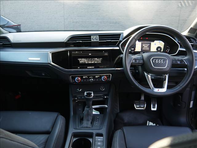 Audi Q3 Sportback 11