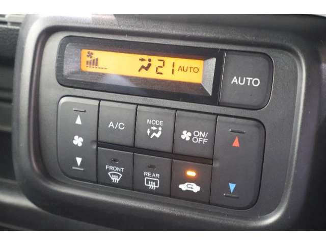 Honda N-VAN 11