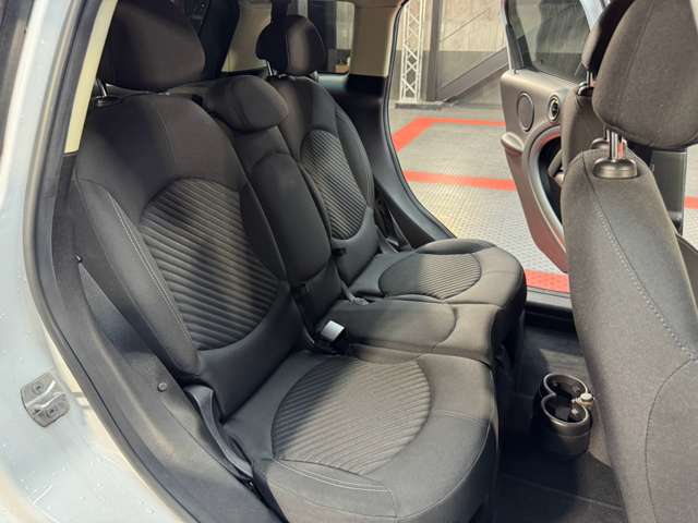 MINI Crossover 12