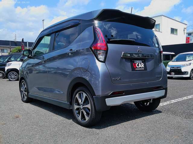 Mitsubishi eK X 9