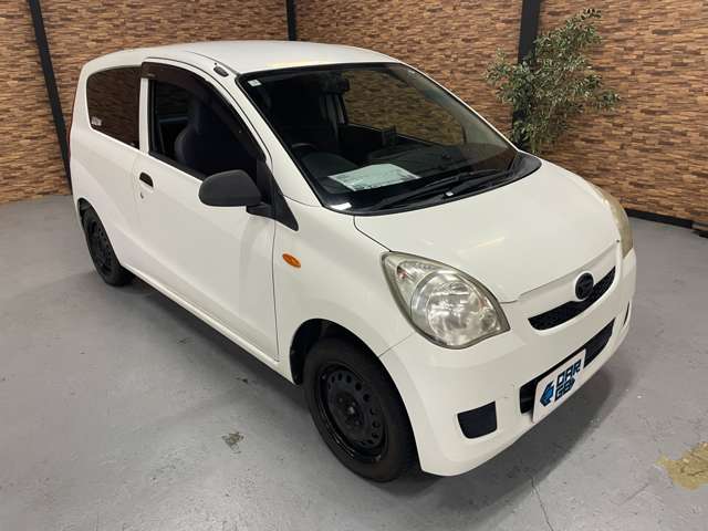 Daihatsu Mira 2