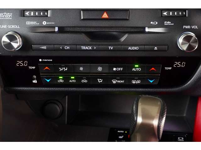 Lexus RX 9