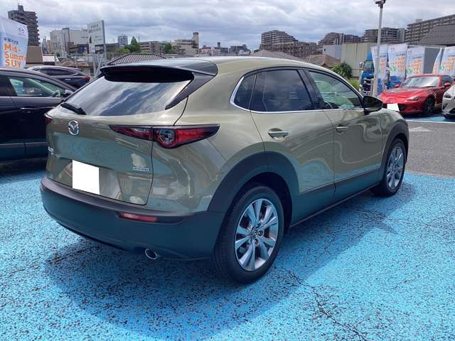 Mazda CX-30 4