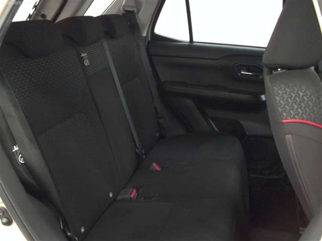 Toyota Raize 8