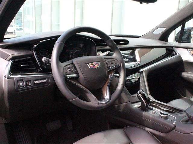 Cadillac XT6 12