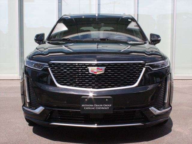 Cadillac XT6 2