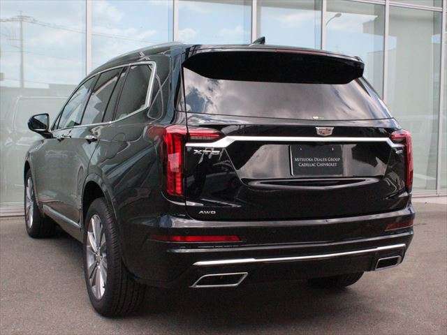 Cadillac XT6 9