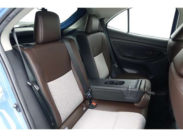 Toyota Yaris Cross 8