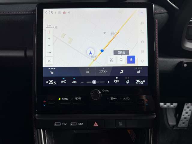 Lexus LBX 9