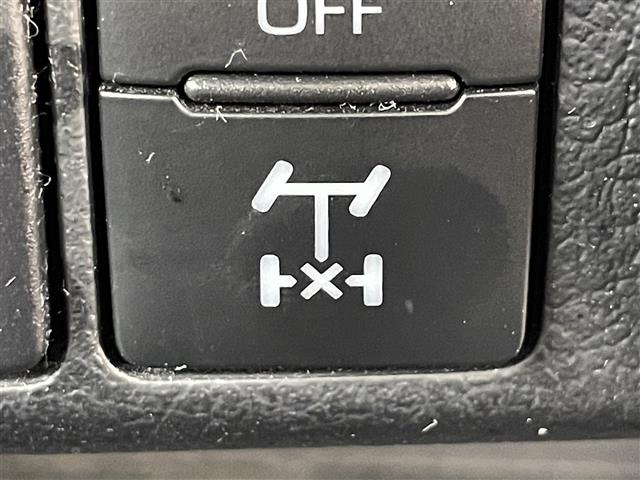 Toyota Hilux 11