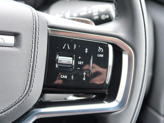 Land Rover Discovery Sport 5