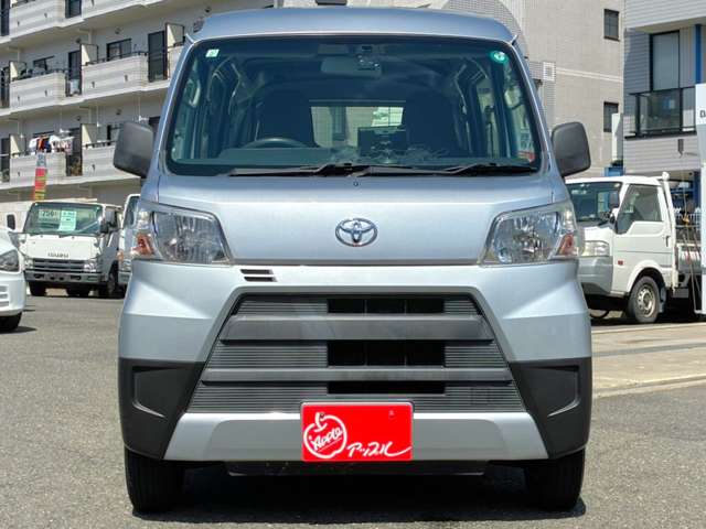 Toyota Pixis Van 8