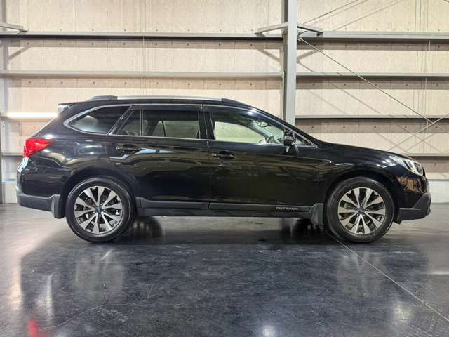 Subaru Legacy Outback 10