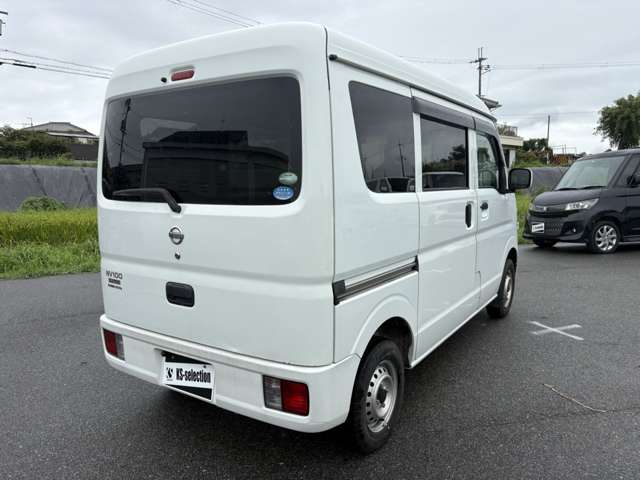 Nissan NV100 Clipper 12