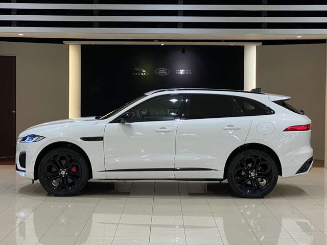 Jaguar F-Pace 7
