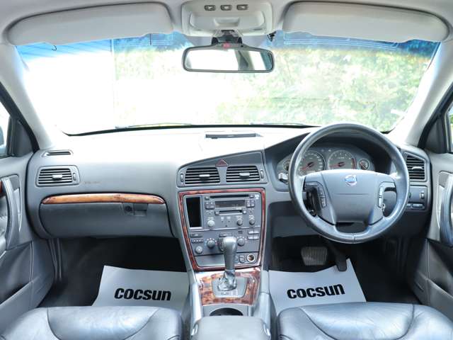 Volvo XC70 4