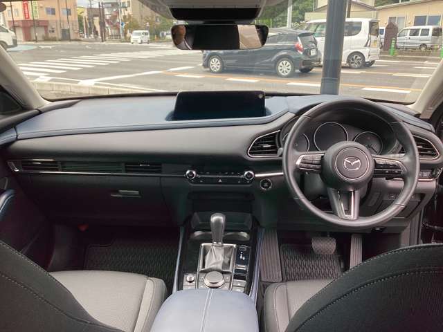 Mazda CX-30 4