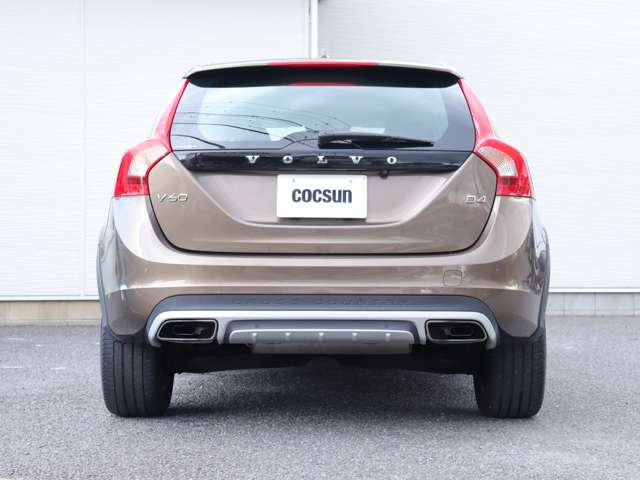 Volvo V60 Cross Country 9
