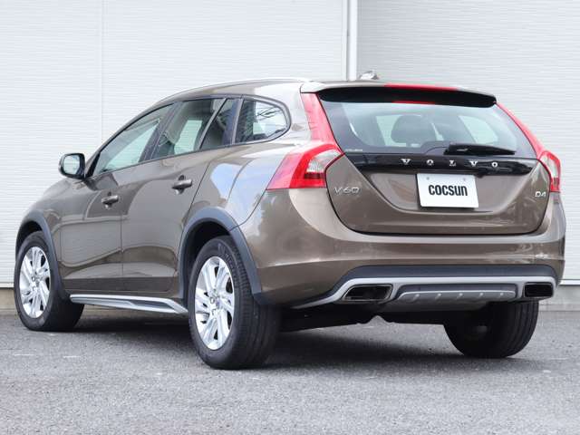 Volvo V60 Cross Country 10