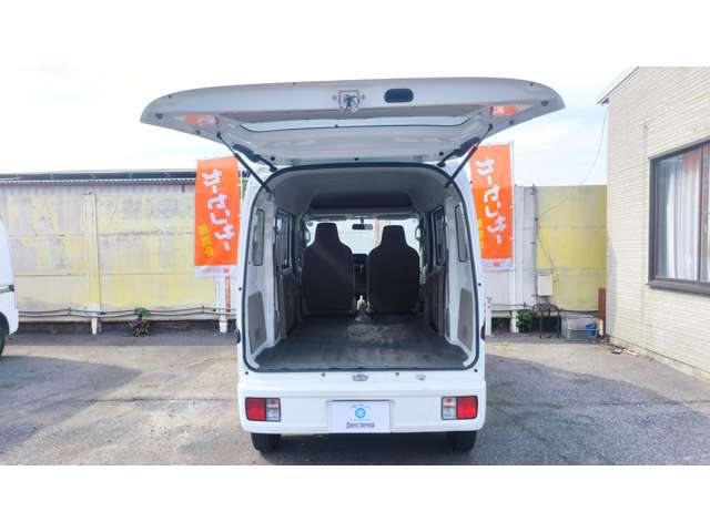 Nissan NV100 Clipper 9