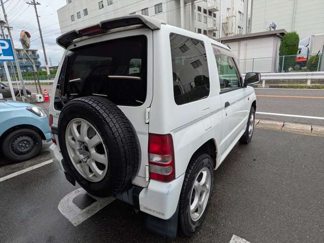 Mitsubishi Pajero Mini 8