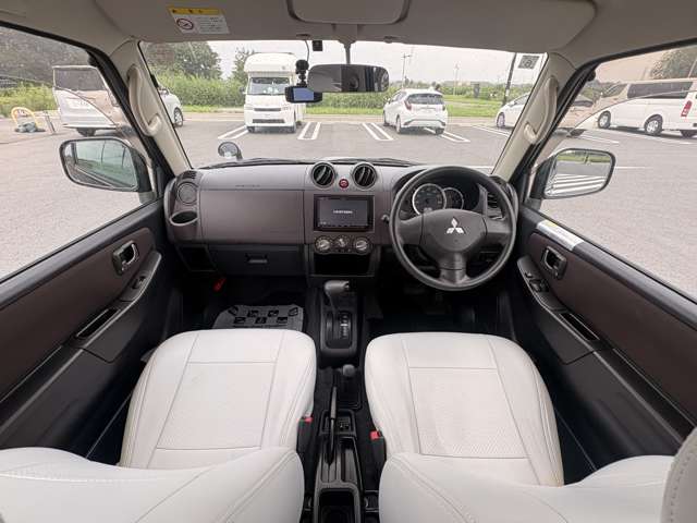 Mitsubishi Pajero Mini 3