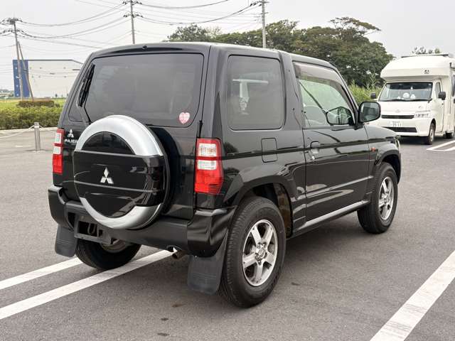 Mitsubishi Pajero Mini 7