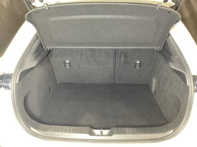 Mazda CX-30 11