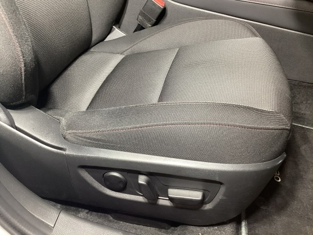 Mazda CX-30 8