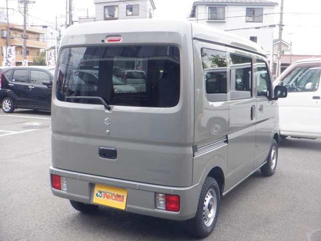 Suzuki Every 11