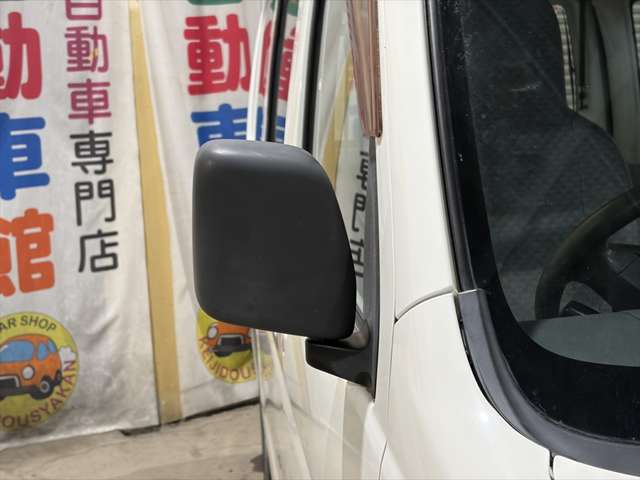 Daihatsu Hijet Cargo 11