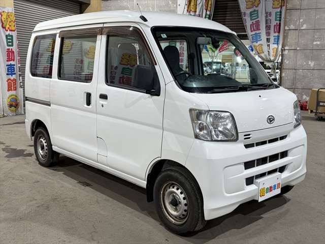 Daihatsu Hijet Cargo 5