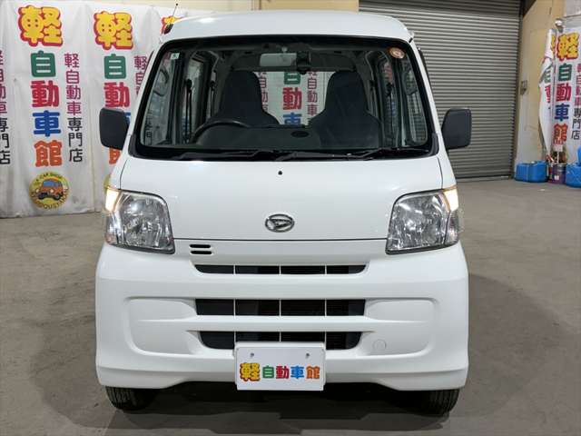 Daihatsu Hijet Cargo 10