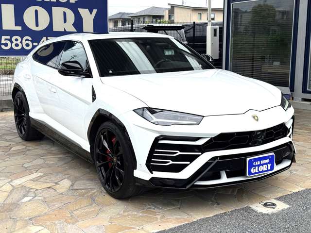 Lamborghini ウルス 8