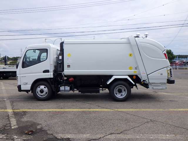 Mitsubishi Fuso Canter 6