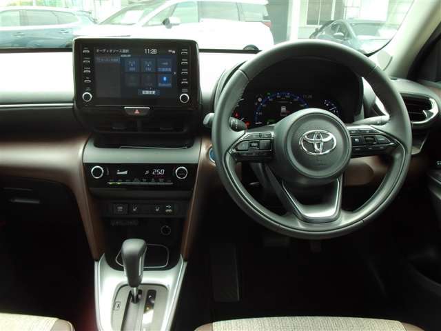 Toyota Yaris Cross 4