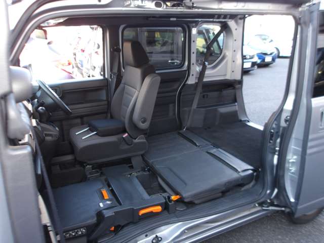 Honda N-VAN 10