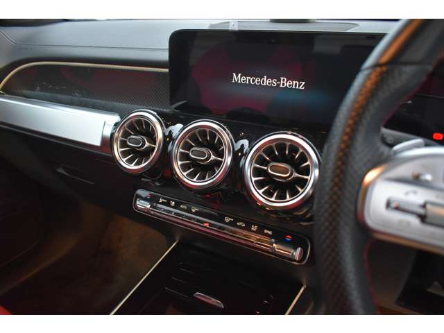 Mercedes-Benz GLB 9