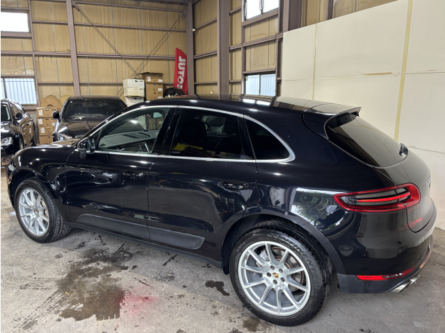 Porsche Macan 5