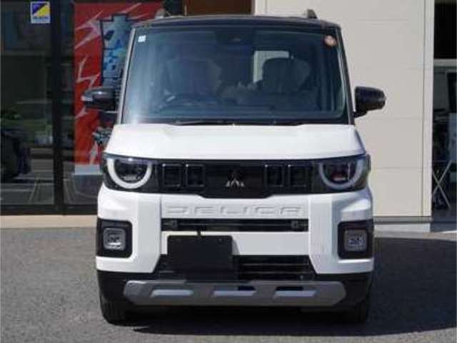 Mitsubishi Delica Mini 6
