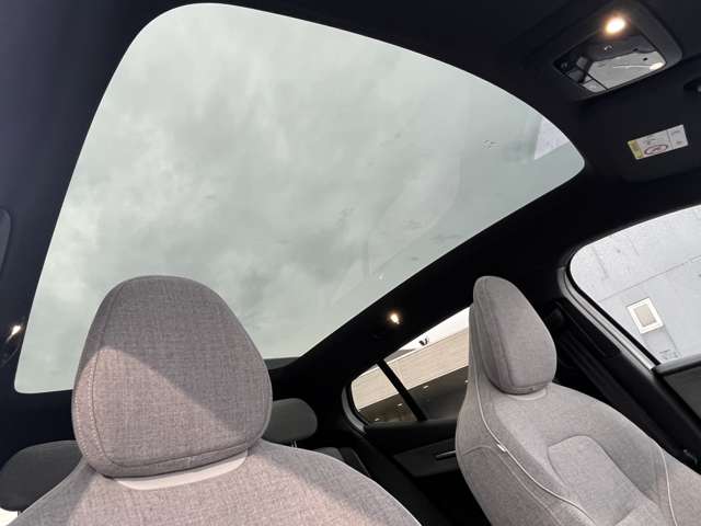 Volvo EX30 5