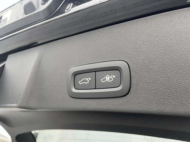 Volvo XC40 10
