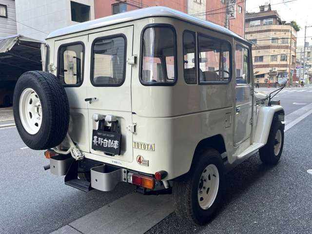 Toyota Land Cruiser 40 5