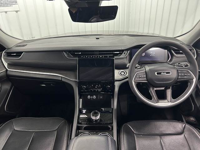 Jeep Grand Cherokee 2