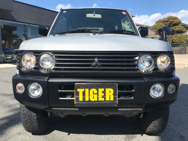 Mitsubishi Pajero Mini 8
