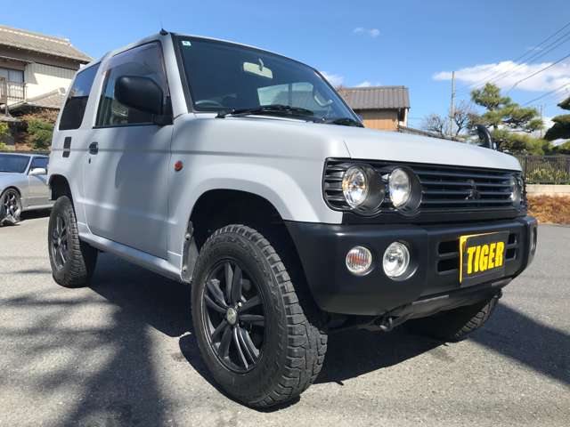 Mitsubishi Pajero Mini 9