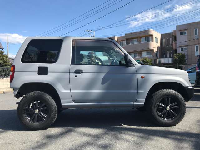 Mitsubishi Pajero Mini 10